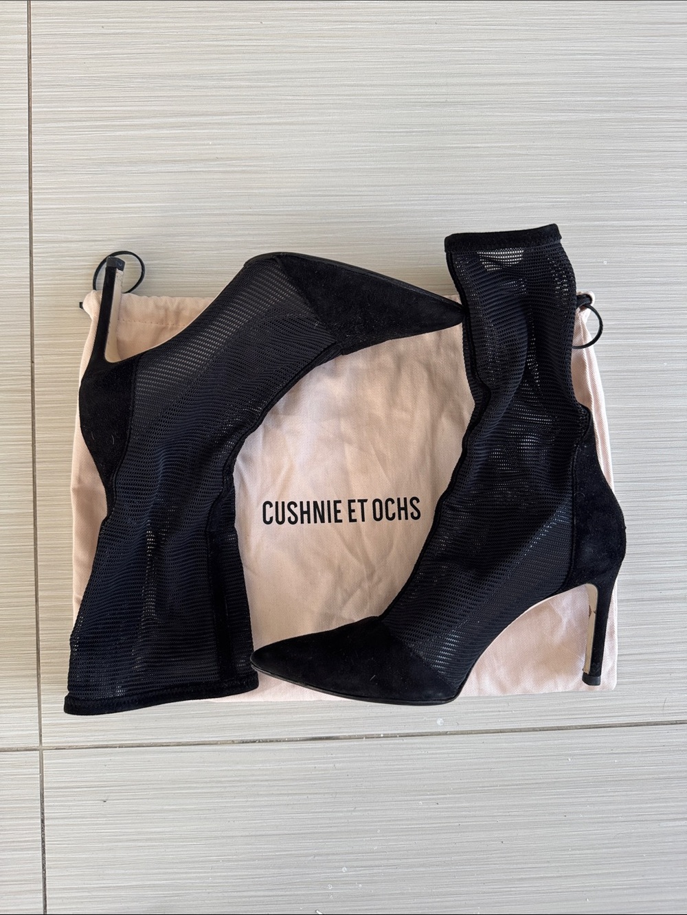 Cushnie et Ochs booties